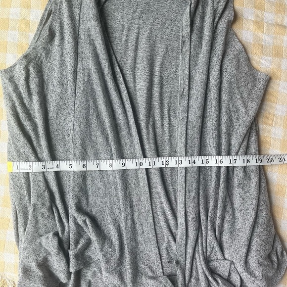 Olivia Sky Gray Cardigan Vest - Picture 4 of 6